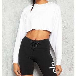 Alo Yoga ( Double Take Pullover ) crop hoodie